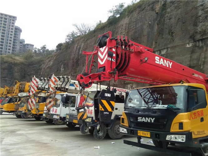 当阳市吊车出租按什么计费？台班费、单次费、里程费怎么算？